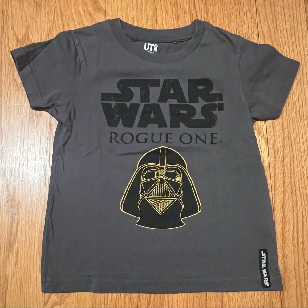 Uniqlo Star Wars Rogue One T-Shirt size 3T/110